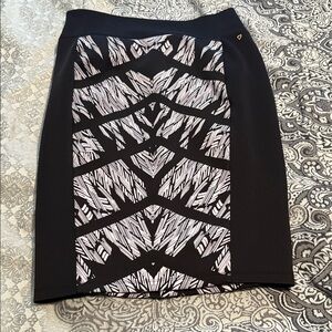 Thalia Sodi Black and White Geometric Pencil Skirt